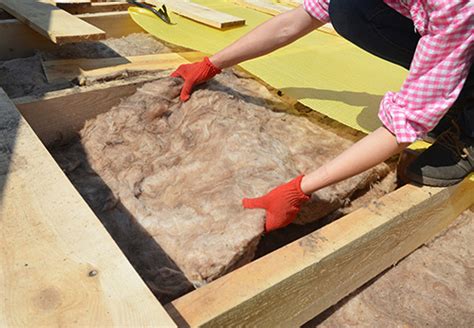 blanket insulation helps control moisture   home