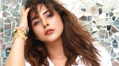 shehnaaz gill  drop dead gorgeous   latest  celeb