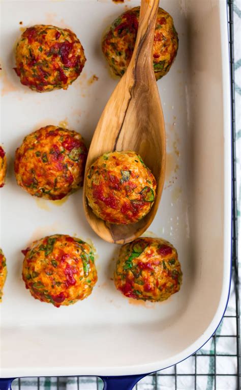 10 Best Ground Chicken Seasoning Recipes - Happy Muncher