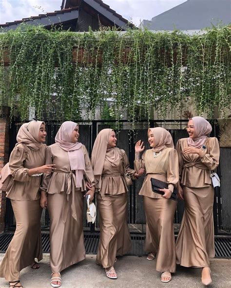 inspirasi baju bridesmaid hijab instagram  elegan artofit