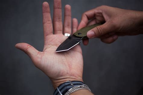 Kershaw Shuffle II Blackwash Multi-Function EDC Knife Review