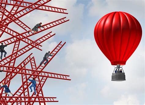 winning strategy anticipating  managing disruptive innovation