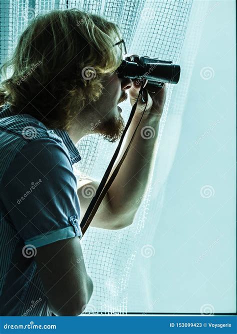 Man with Binoculars Spying on Neighbors Obraz Stock - Obraz złożonej z