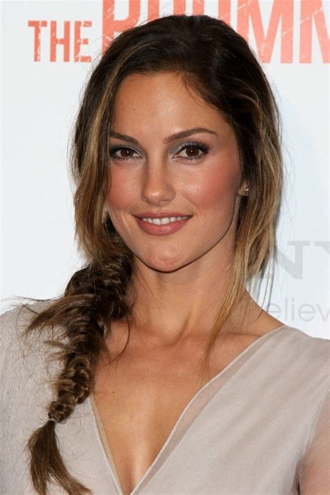 Minka Kelly Cute Loose Side Braided Hairstyle for Long Hair