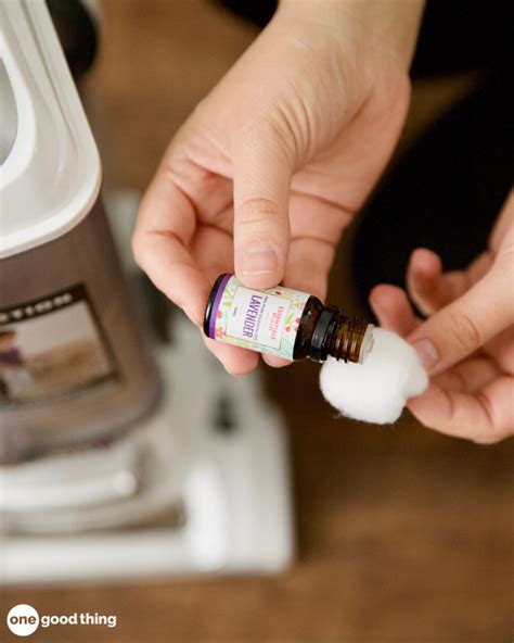 This Essential Oil Vacuum Hack Is Brilliantly Simple