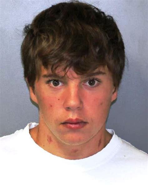 Oneida County 18-year-old sent nude photos to minor, police said