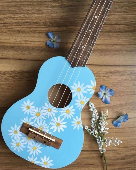 Ukulele Art | Ukulele design, Painted ukulele, Ukulele art