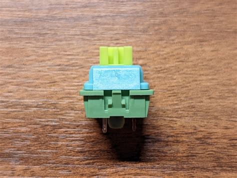 Outemu Silent Lemonレビュー | 高コスパの静音タクタイル軸。ルブ済なのに他より3割安い – naenote.net