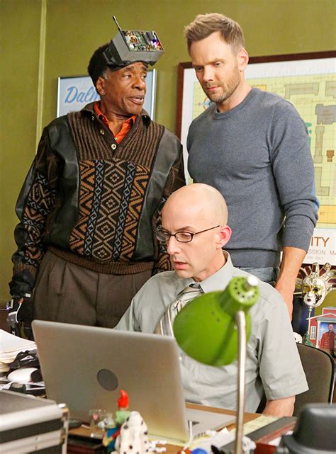 Community Season 6 Images Reveal New Cast Members