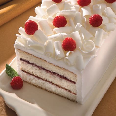 White Chocolate Raspberry Cake - Wilton