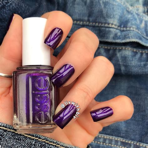 Essie Sexy Divide