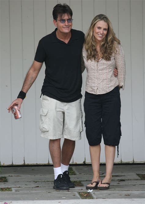 Brooke Mueller's feet