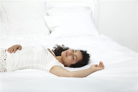 Married people are more likely to masturbate than people living alone