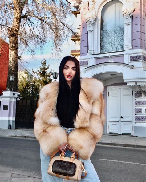 𝐙𝐔𝐒𝐉𝐄 | I love being a passenger princess💕 I have time to record some