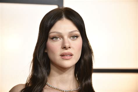 Nicola Peltz Te Nicola Peltz Says She 'didn't Get Along' With Brooklyn