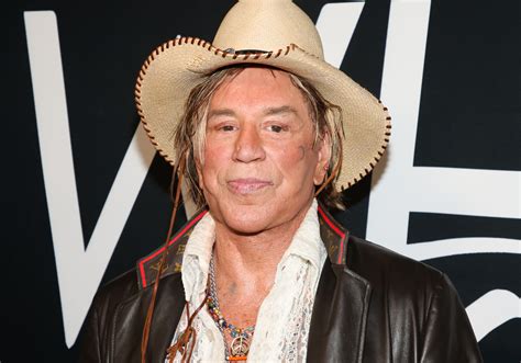 Mickey Rourke's UK Drama Explained As Star Mulls Suing TV Station