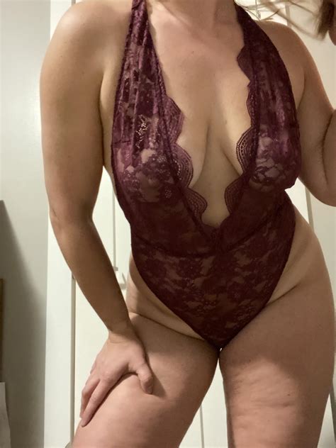 Let’s trade pics of our wives. Kik or telegram JeorgeKith. Must be