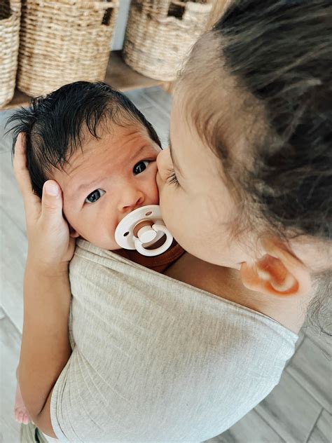 Faithful Mothering – Close Quarters Mom