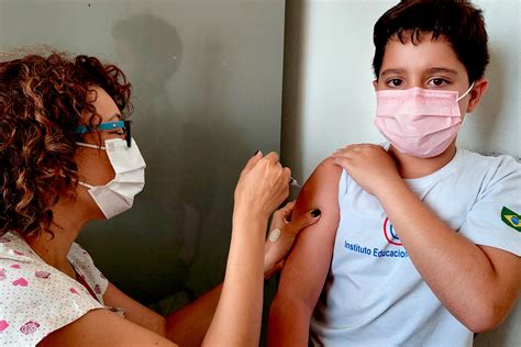 Vacina Aos 5 Anos - Americana inicia nesta segunda (31) vacinação de crianças de 5 e 6 anos ...