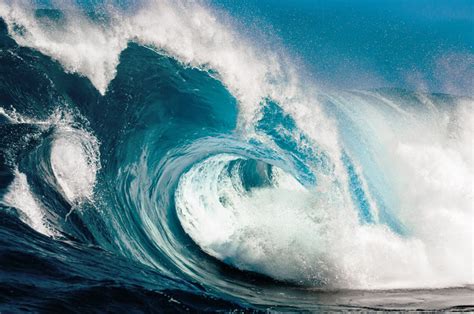 Waves and Their Properties Science Games | Legends of Learning