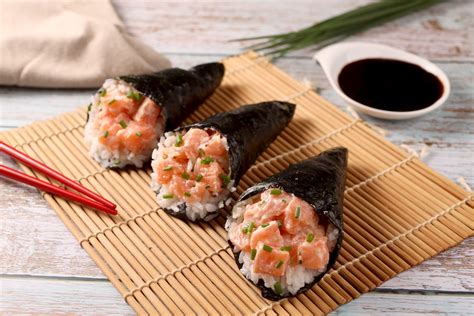 O Que É Um Temaki - Temaki Castelo • Jeane Carneiro