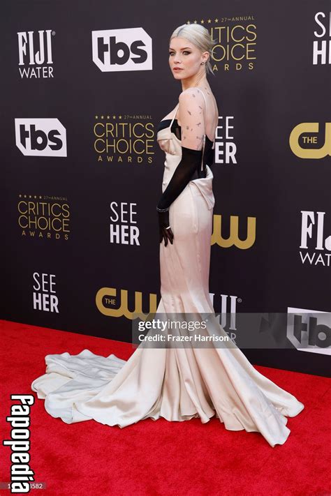 Sarah Jones Nude Leaks - Photo #3700415 - Fapopedia