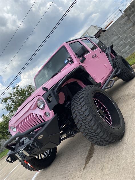 Miss Hazel on Twitter: "@kissmycassieee ME TOO GIRL #PINKJEEPGANG https