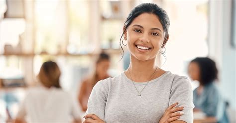 displays   behaviors  genuinely enjoy helping