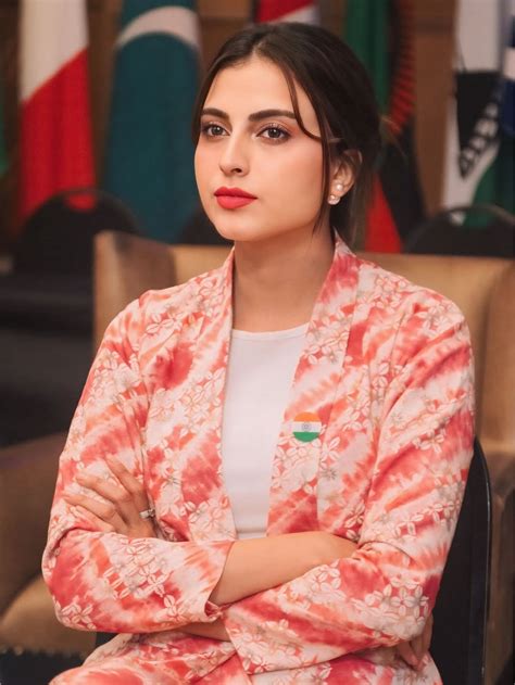 bigg boss  meet farhana bhatt kashmiri actress activist
