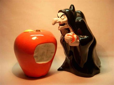 Novelty Salt & Pepper Shakers Club | Salt pepper shakers, Salt and ...