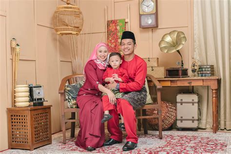 malaysian people      malaysian people stock