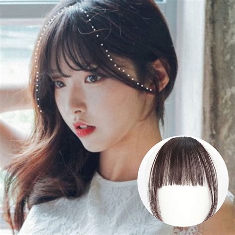 Stylists say the Korean fringe hairstyle is easier to maintain than bangs 17