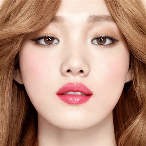 8 tricks from top Korean model Lee Sung Kyung for the best K-Beauty