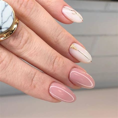 NUDE NAILS LUX