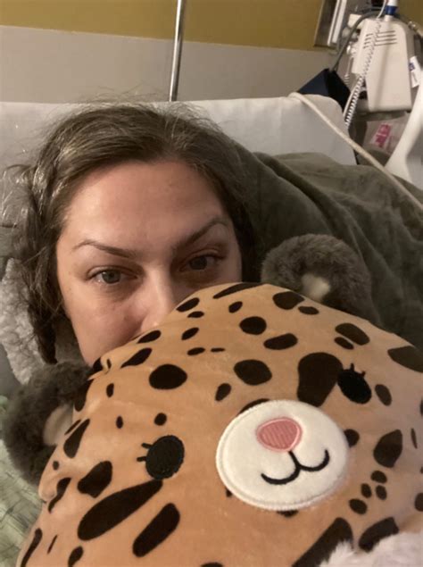 American Pickers' Danielle Colby shares photos from hospital after