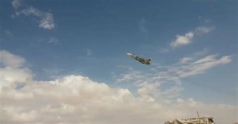 Asian Defence News: Syrian Air Force Su-24 over east Homs countryside