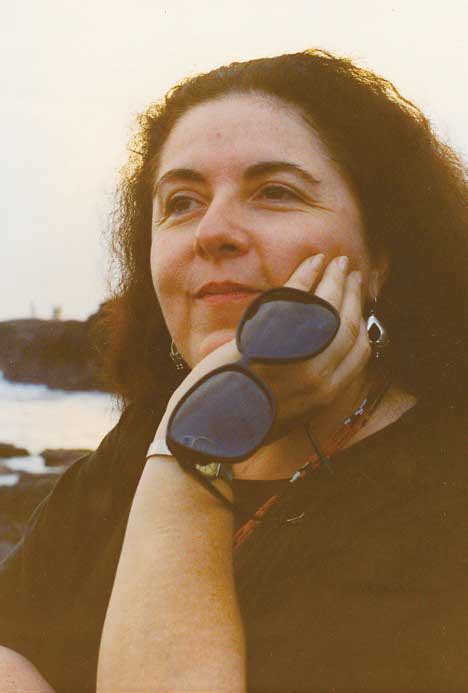 Remembering Her | The Stanley Ann Dunham Scholarship Fund