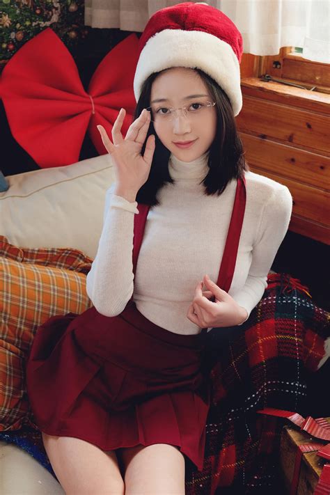 年年Nnian – 绝对领域