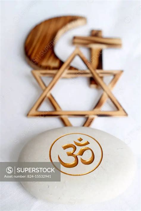 Symboles interreligieux. Christianity, Islam, Judaism, buddhism. Om ...
