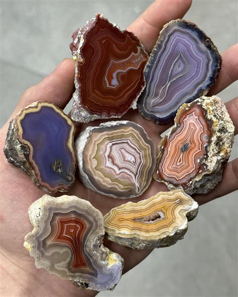 pick  agates    mexico rrocks