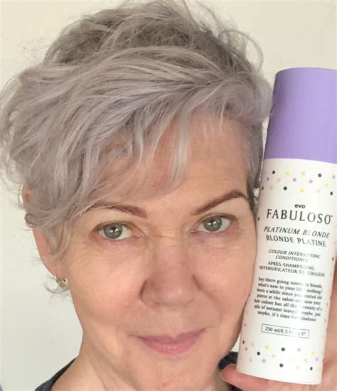 Evo Fabuloso Platinum Blonde är faktiskt fabuloso - Daisy Beauty