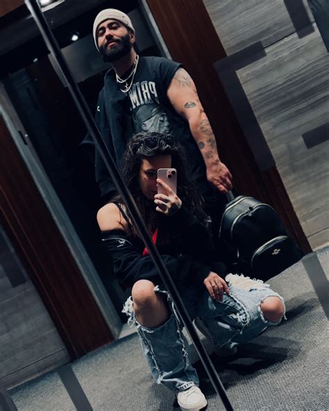 Chloe Sunderland | Happy Anniversary to the greatest love of my life 🥰