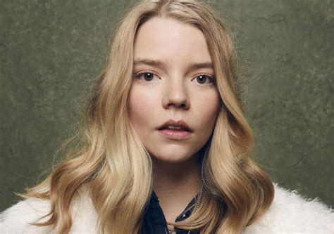 Anya Taylor-Joy Gallery | Super Stars Bio