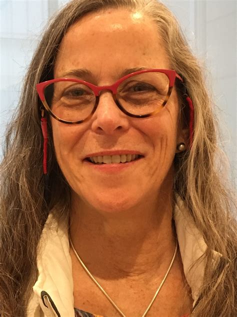 Alexandra Moore's Instagram, Twitter & Facebook on IDCrawl