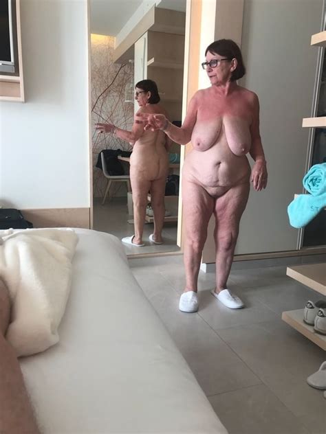 Matures and Grannies Full Frontal 11 - 23 Pics | xHamster
