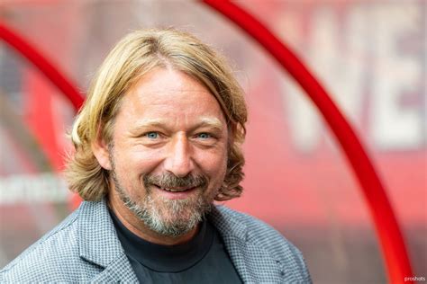 Vink kritisch op Mislintat: 'Hij dacht dat hij het wel even zou regelen'