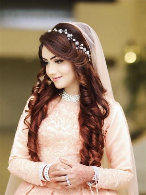 Long Hair Pakistani Wedding Hairstyles For Girls