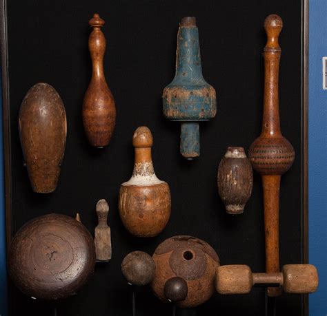 CANDLEPIN BOWLING - International Bowling Museum & Hall of Fame