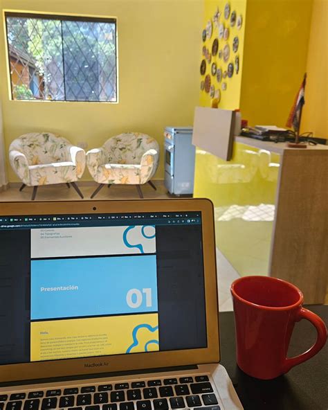 Liliana Flores (@iamliliflores) • Instagram photos and videos