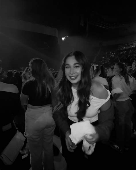 OLIVIA PAIGE (@oliviiapaige) • Instagram photos and videos